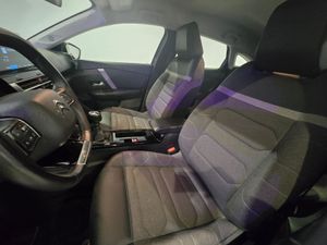 Citroën C4 PureTech 130 Feel Pack - Foto 11