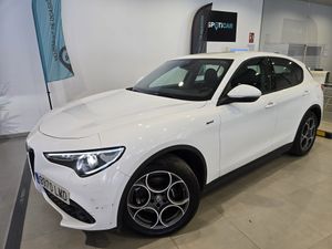 Alfa Romeo Stelvio 2.2 Diesel 140 kW (190 CV) Sprint Q4 - Foto 4