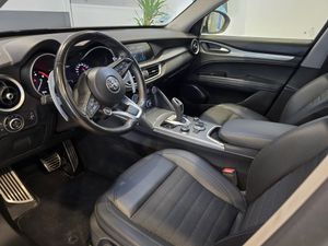 Alfa Romeo Stelvio 2.2 Diesel 140 kW (190 CV) Sprint Q4 - Foto 6