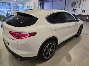 Alfa Romeo Stelvio Executive 2.2 Diesel 154 kW (210 CV) AT8 Q4 - Foto 5