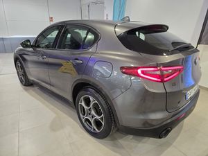 Alfa Romeo Stelvio 2.2 Diesel 140 kW (190 CV) Sprint Q4 - Foto 8