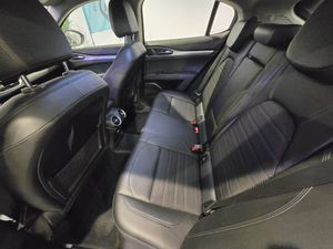 Alfa Romeo Stelvio 2.2 Diesel 140 kW (190 CV) Sprint Q4 - Foto 13