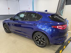 Alfa Romeo Stelvio 2.2 Diesel 154 kW (210 CV) Veloce Q4 - Foto 9