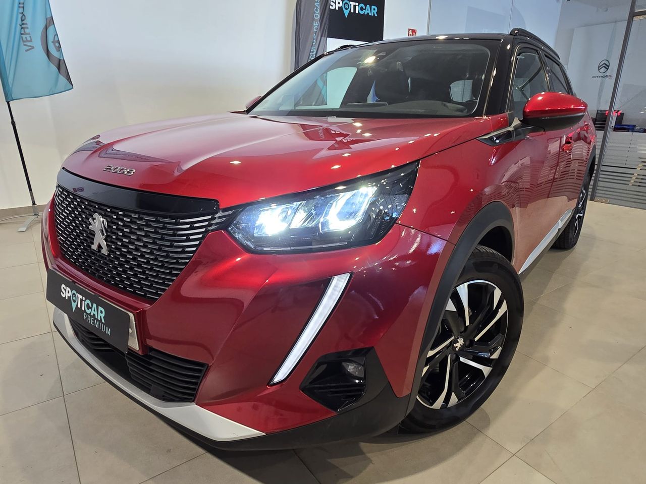 Peugeot 2008 Allure Pack BlueHDi 110 - Foto 1