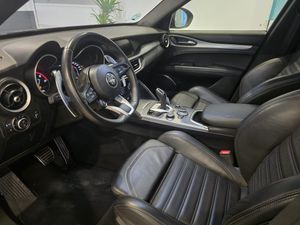 Alfa Romeo Stelvio 2.2 Diesel 154 kW (210 CV) Veloce Q4 - Foto 8