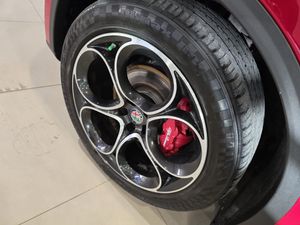 Alfa Romeo Stelvio Executive 2.2 Diesel 140 kW (190 CV) AT8 RWD - Foto 18