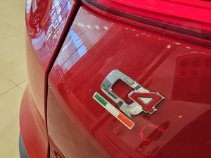 Alfa Romeo Stelvio Executive 2.2 Diesel 154 kW (210 CV) AT8 Q4 - Foto 13