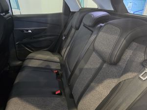 Peugeot 3008 Hybrid 3008 Allure BlueHDi 130 S&S - Foto 10