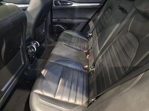 Alfa Romeo Stelvio 2.2 Diesel 154 kW (210 CV) Veloce Q4 - Foto 15