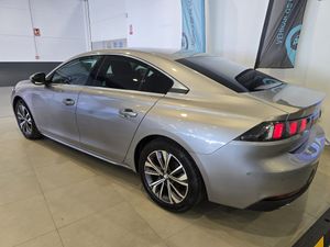 Peugeot 508 Allure Pack BlueHDi 130 S&S EAT8 - Foto 7