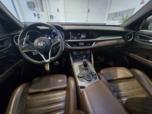 Alfa Romeo Stelvio 2.2 Diesel 154kW 210CV Executive Q4 - Foto 9