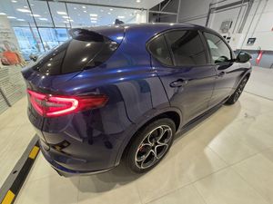 Alfa Romeo Stelvio 2.2 Diesel 154 kW (210 CV) Veloce Q4 - Foto 4