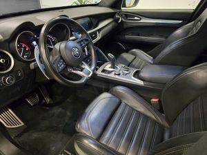 Alfa Romeo Stelvio 2.2 Diesel 154 kW (210 CV) Veloce Q4 - Foto 7