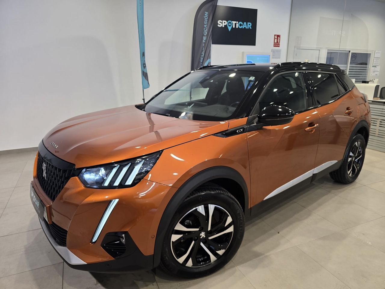 Peugeot 2008 GT PureTech 130 - Foto 1