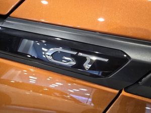 Peugeot 2008 GT PureTech 130 - Foto 15