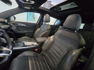 Alfa Romeo Tonale 1.6 Diesel 130 TCT Sprint - Foto 15