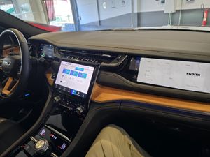 Jeep Grand Cherokee Grand Cherokee 4xe Summit Reserve - Foto 22