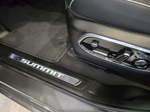 Jeep Grand Cherokee Grand Cherokee 4xe Summit Reserve - Foto 28