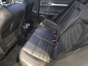 Alfa Romeo Stelvio 2.2 Diesel 154 kW - Foto 10