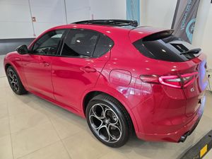 Alfa Romeo Stelvio 2.2 Diesel 154 kW - Foto 9