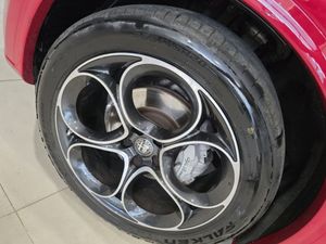 Alfa Romeo Stelvio 2.2 Diesel 154 kW - Foto 17
