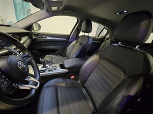 Alfa Romeo Stelvio 2.2 Diesel 140 kW - Foto 11