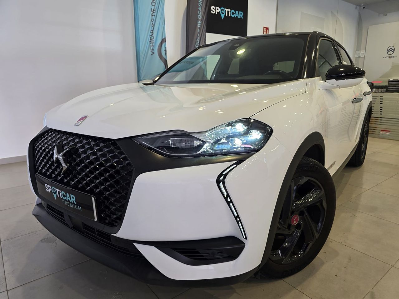 DS DS 3 Crossback PureTech 130 Aut. Performance Line - Foto 1