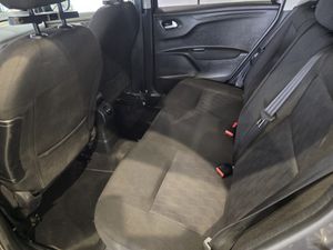 Citroën C-Elysée BlueHDi 100 S&S Shine - Foto 13