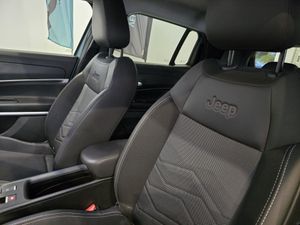 Jeep Avenger 1.2 Turbo 100 CV Summit - Foto 15