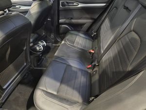 Alfa Romeo Stelvio 2.2 Diesel 140 kW - Foto 11