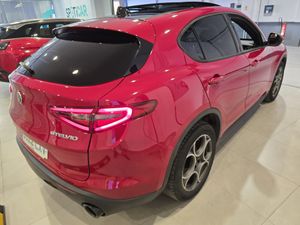 Alfa Romeo Stelvio 2.2 Diesel 140 kW - Foto 8