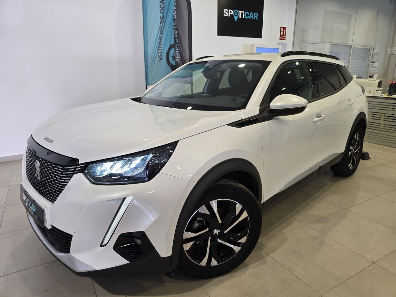 Peugeot 2008 Allure Pack BlueHDi 110 - Foto 1