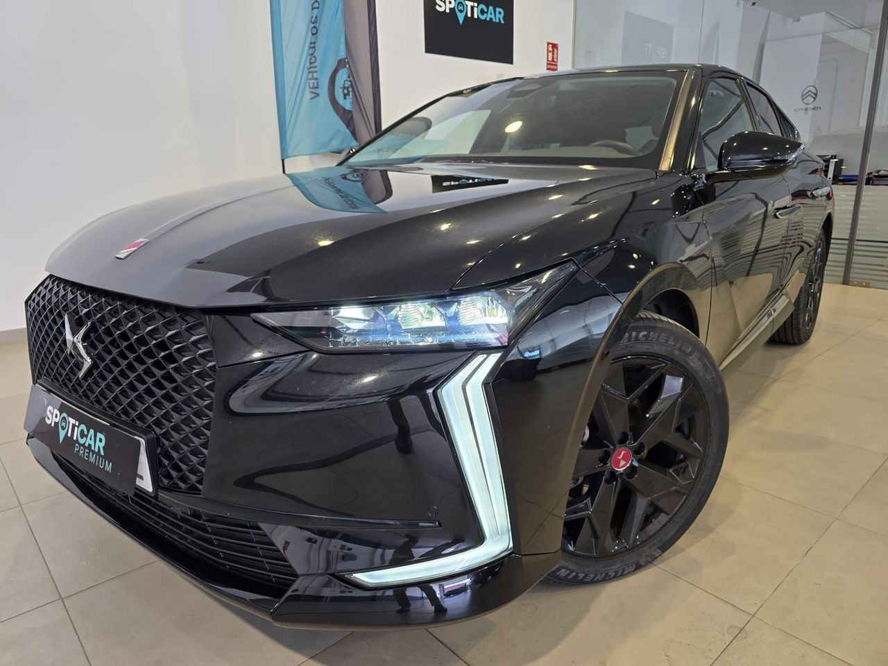 DS DS 4 Performance Line + PureTech 130 EAT8 - Foto 1