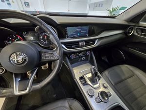 Alfa Romeo Stelvio 2.2 Diesel 140 kW - Foto 12