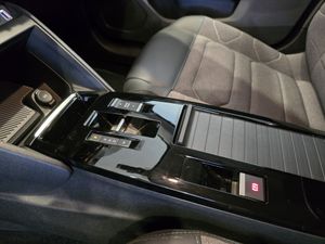 Citroën C4 BlueHDi 130 EAT8 Feel Pack - Foto 11