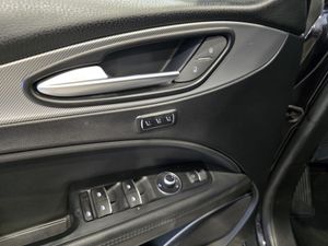 Alfa Romeo Stelvio 2.2 Diesel 154 kW - Foto 12