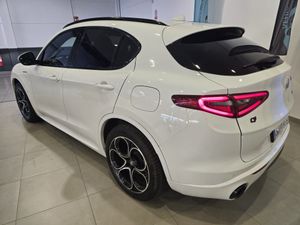 Alfa Romeo Stelvio 2.2 Diesel 154 kW - Foto 7