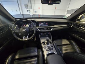 Alfa Romeo Stelvio 2.2 Diesel 154 kW - Foto 9