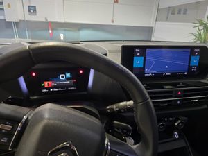 Citroën C4 BlueHDi 130 EAT8 Feel Pack - Foto 12