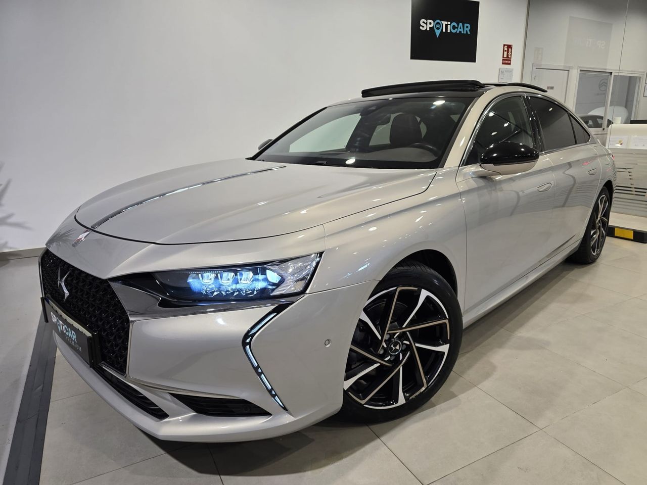DS DS 9 E-TENSE 225 Rivoli+ - Foto 1