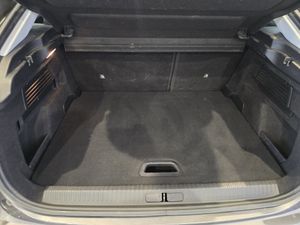 Citroën C4 BlueHDi 130 EAT8 Feel Pack - Foto 17