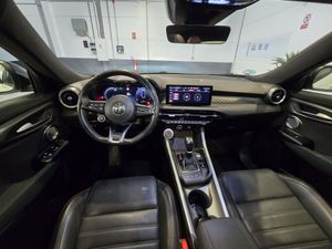 Alfa Romeo Tonale 1.6 Diesel 130 TCT Sprint - Foto 9