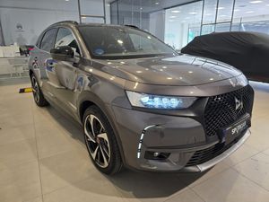 DS DS 7 Crossback E-TENSE 300 4x4 Performance Line + - Foto 7