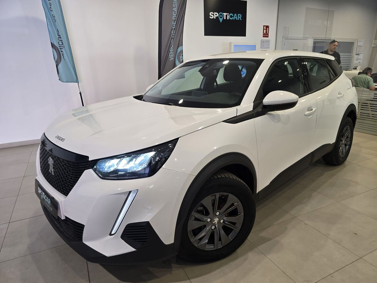 Peugeot 2008 Active Pack BlueHDi 110 - Foto 1