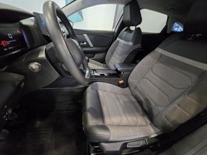 Citroën C4 BlueHDi 110 Feel Pack - Foto 13