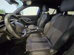 Peugeot 2008 GT PureTech 130 - Foto 22