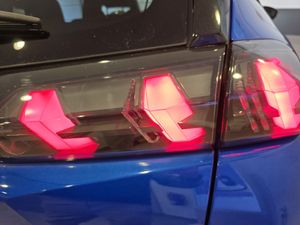 Peugeot 2008 GT PureTech 130 - Foto 20