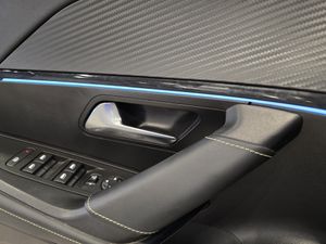 Peugeot 2008 GT PureTech 130 - Foto 14
