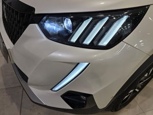 Peugeot 2008 GT PureTech 130 - Foto 17