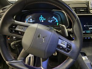 DS DS 7 Crossback E-TENSE 300 4x4 Performance Line + - Foto 13